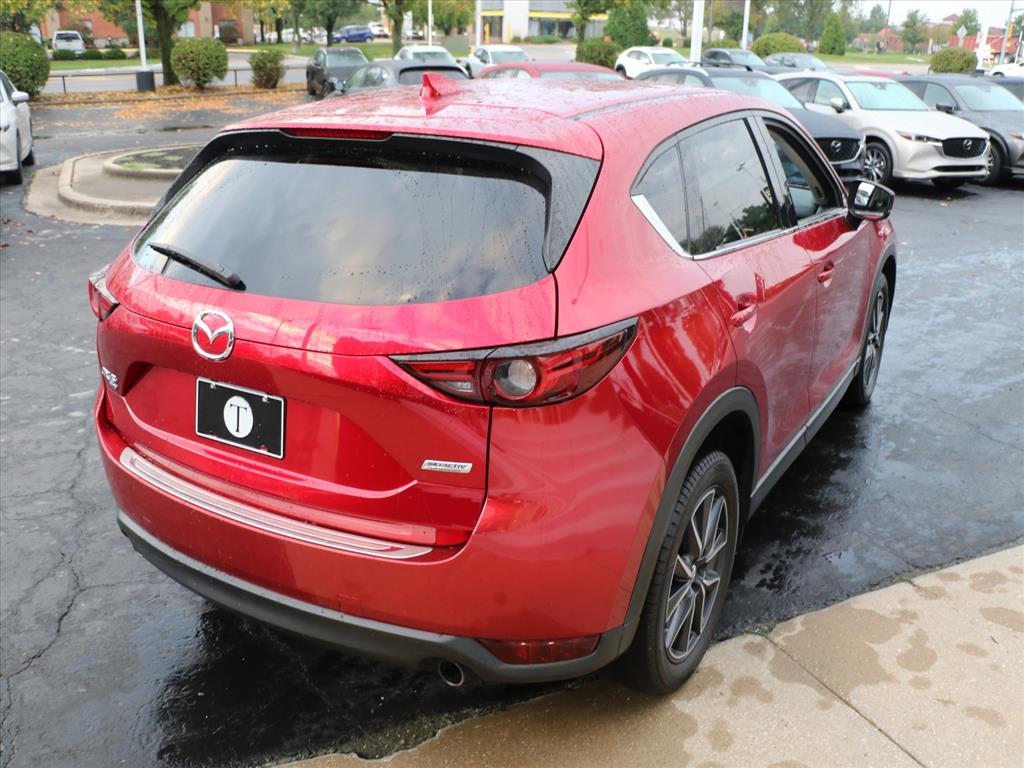 2017 Mazda CX-5 Grand Touring photo 4