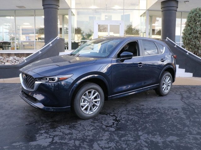 2025 Mazda CX-5 S Select Package's photo