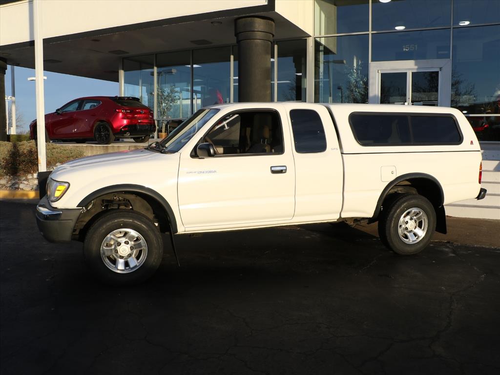 Used 1999 Toyota Tacoma PRERUNNER with VIN 4TASN92N6XZ529591 for sale in Kansas City