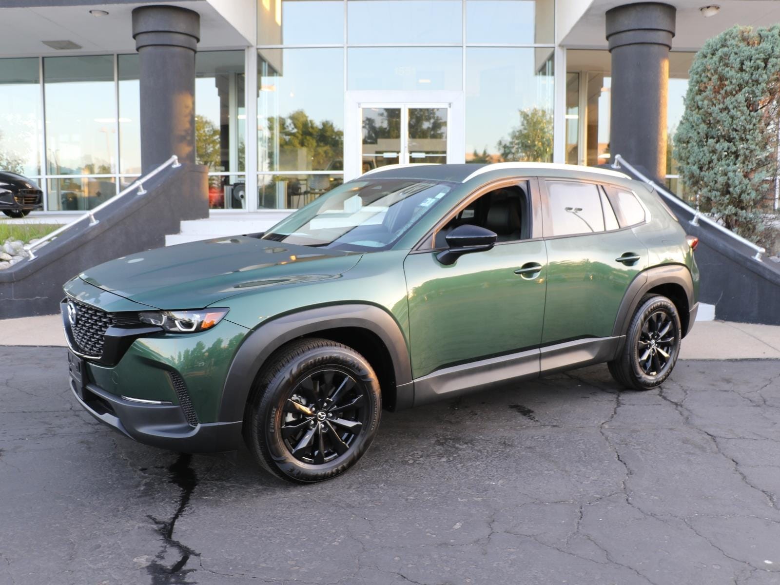2025 Mazda CX-50's photo