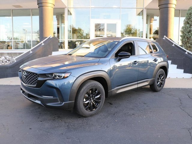 2025 Mazda CX-50 Select's photo