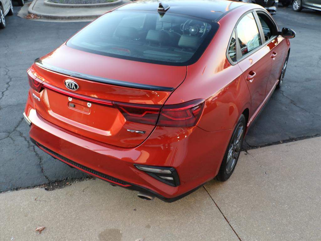 2021 Kia Forte GT-Line photo 4