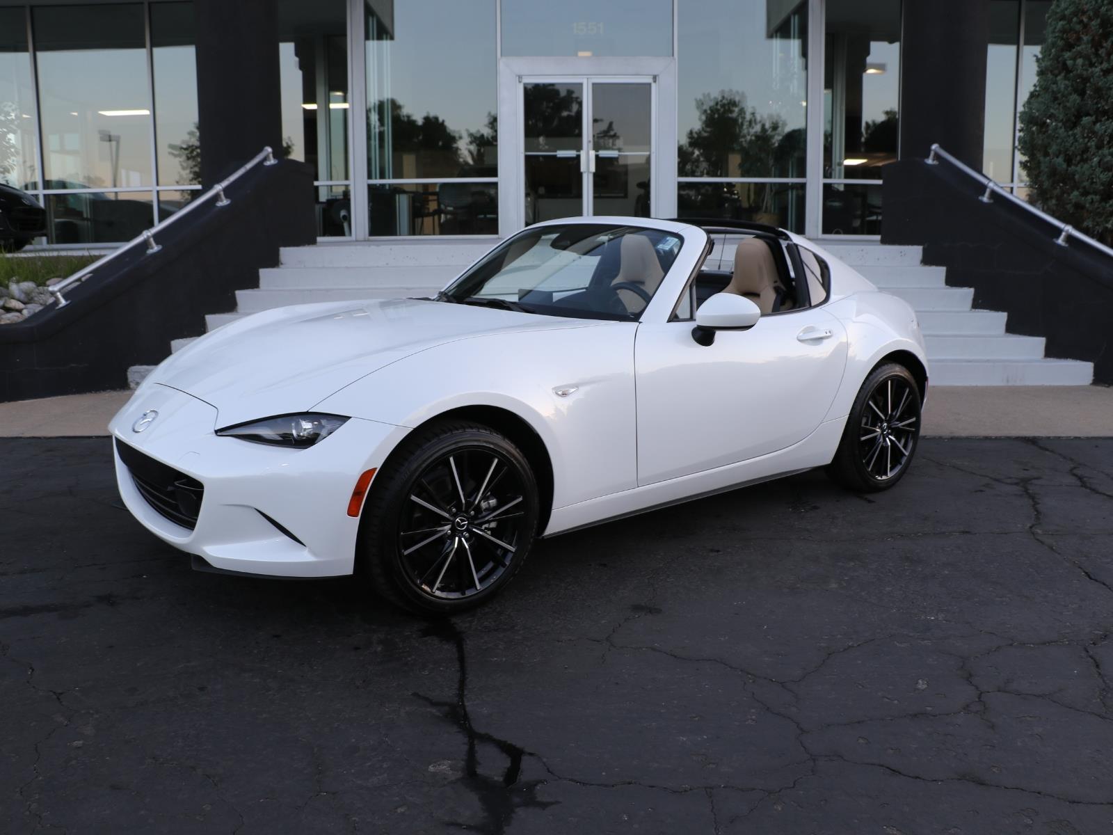2025 Mazda MX-5 Miata's photo