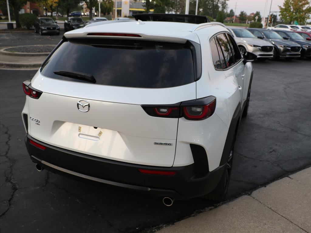 2024 Mazda CX-50 2.5 Premium Plus photo 4