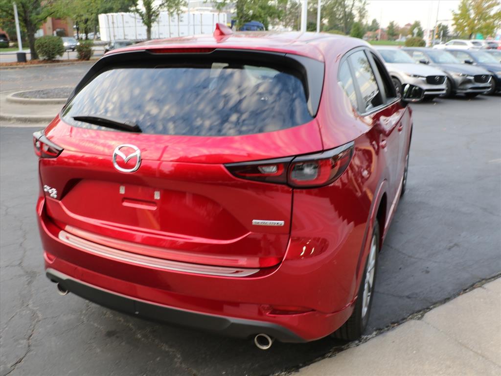 2025 Mazda CX-5 2.5 Select photo 4