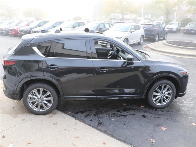 2025 Mazda CX-5 S Premium Plus package - Photo 5