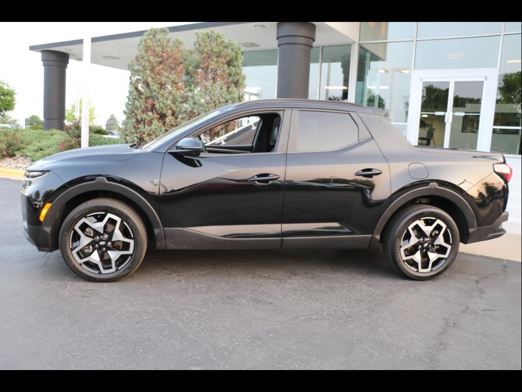 Used 2022 Hyundai Santa Cruz Limited with VIN 5NTJEDAFXNH021076 for sale in Kansas City