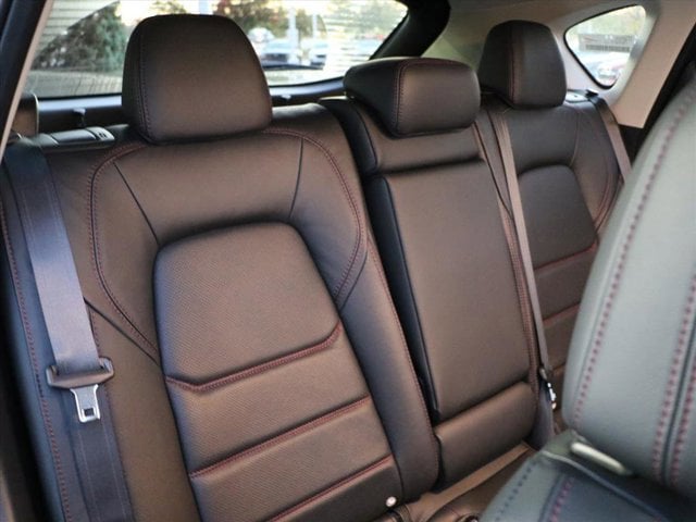 2025 Mazda CX-5 S Carbon Edition - Photo 9