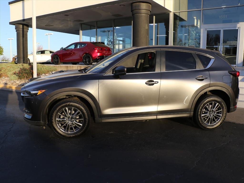 2019 Mazda CX-5 Touring photo 2