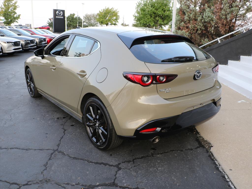 2024 Mazda Mazda3 2.5 Carbon Turbo photo 3