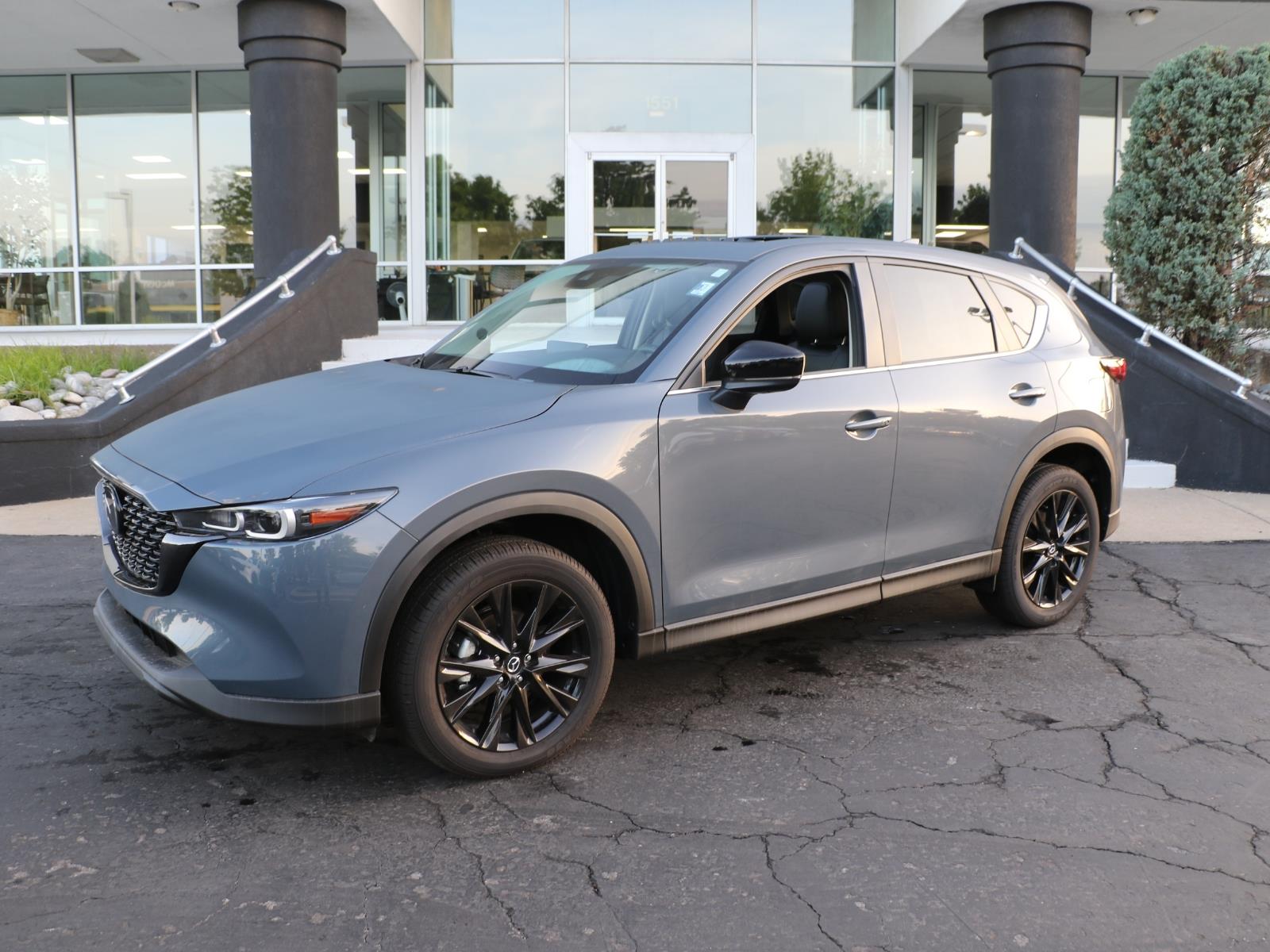 2025 Mazda CX-5 S Carbon Edition Auto AWD's photo