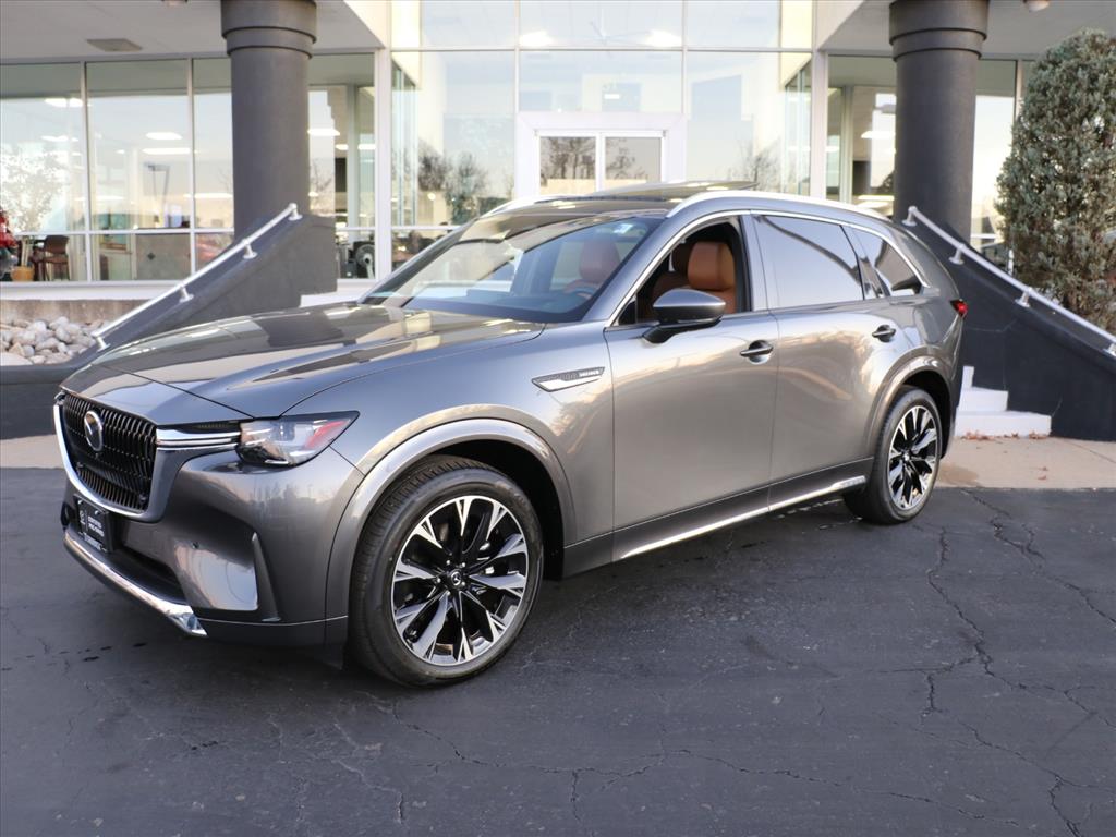2025 Mazda CX-90 Premium Plus Package's photo