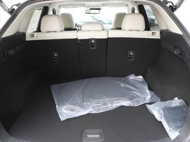 2025 Mazda CX-5 S Preferred package - Photo 10