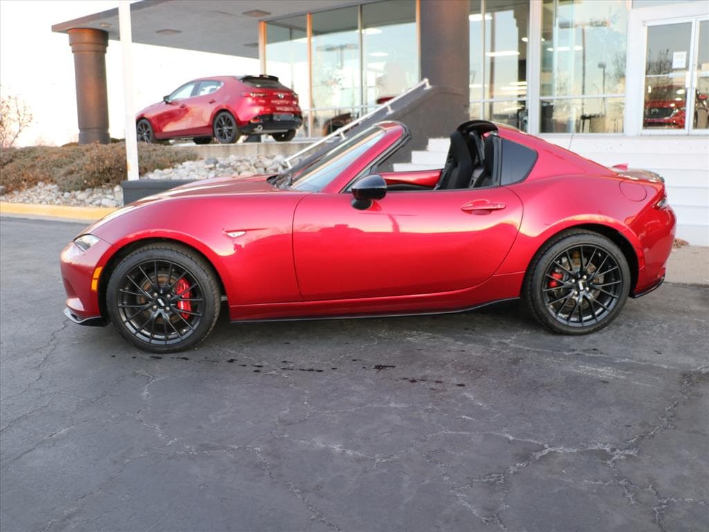 Used 2017 Mazda MX-5 Miata RF Club with VIN JM1NDAL75H0104438 for sale in Kansas City