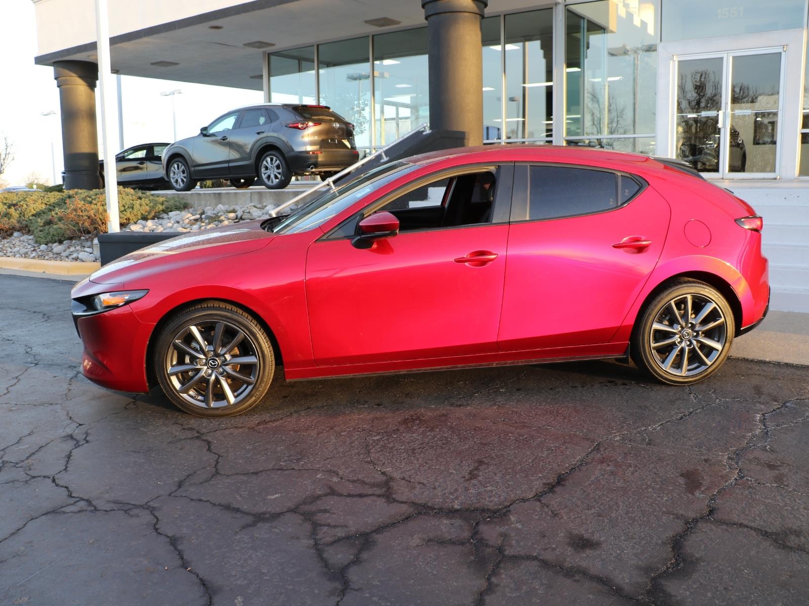 Used 2023 Mazda Mazda3 Select with VIN JM1BPAKM2P1602204 for sale in Kansas City