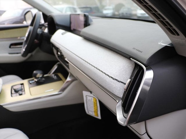 2026 Mazda CX-90 Premium Plus Package - Photo 8