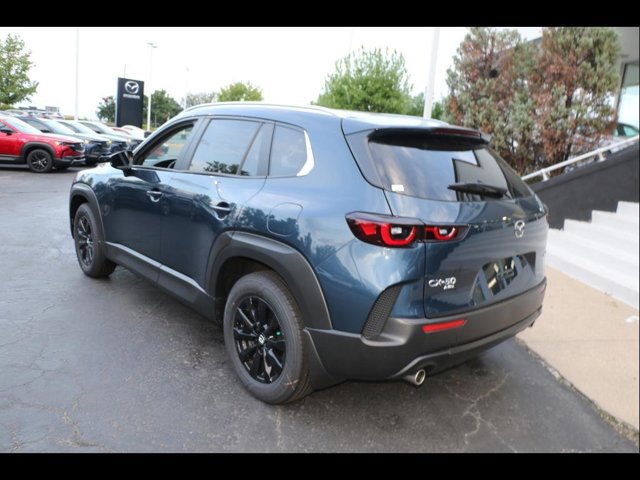 2025 Mazda CX-50 2.5 Select photo 3