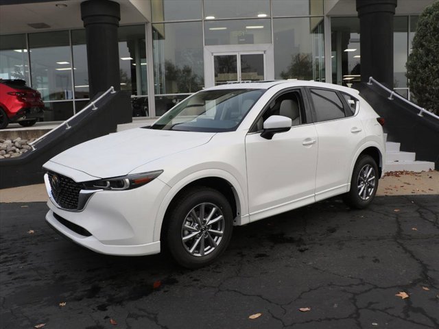 2025 Mazda CX-5 S Preferred package's photo