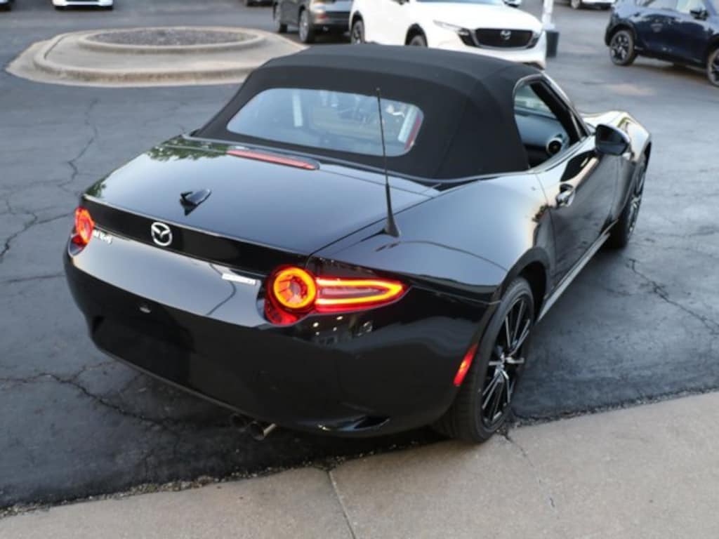 New 2026 Mazda MX-5 MIATA Grand Touring CONVERTIBLE