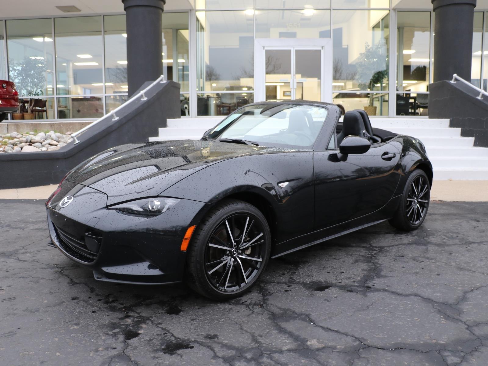 2025 Mazda MX-5 Miata Grand Touring Auto's photo