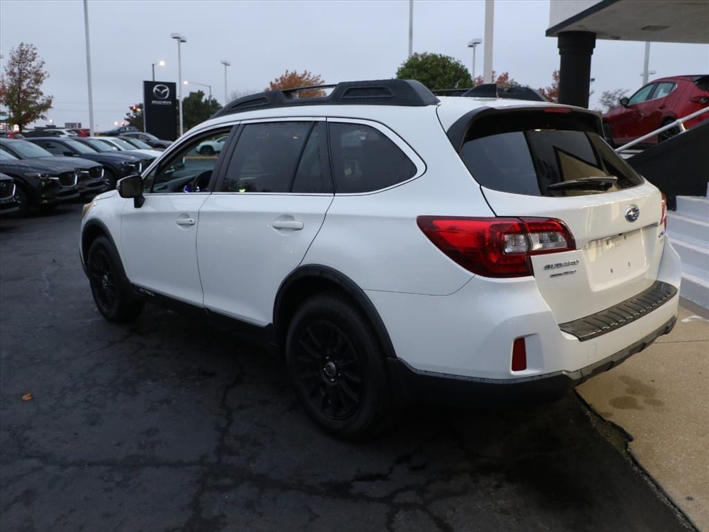 Used 2016 Subaru Outback 2.5i Limited SUV