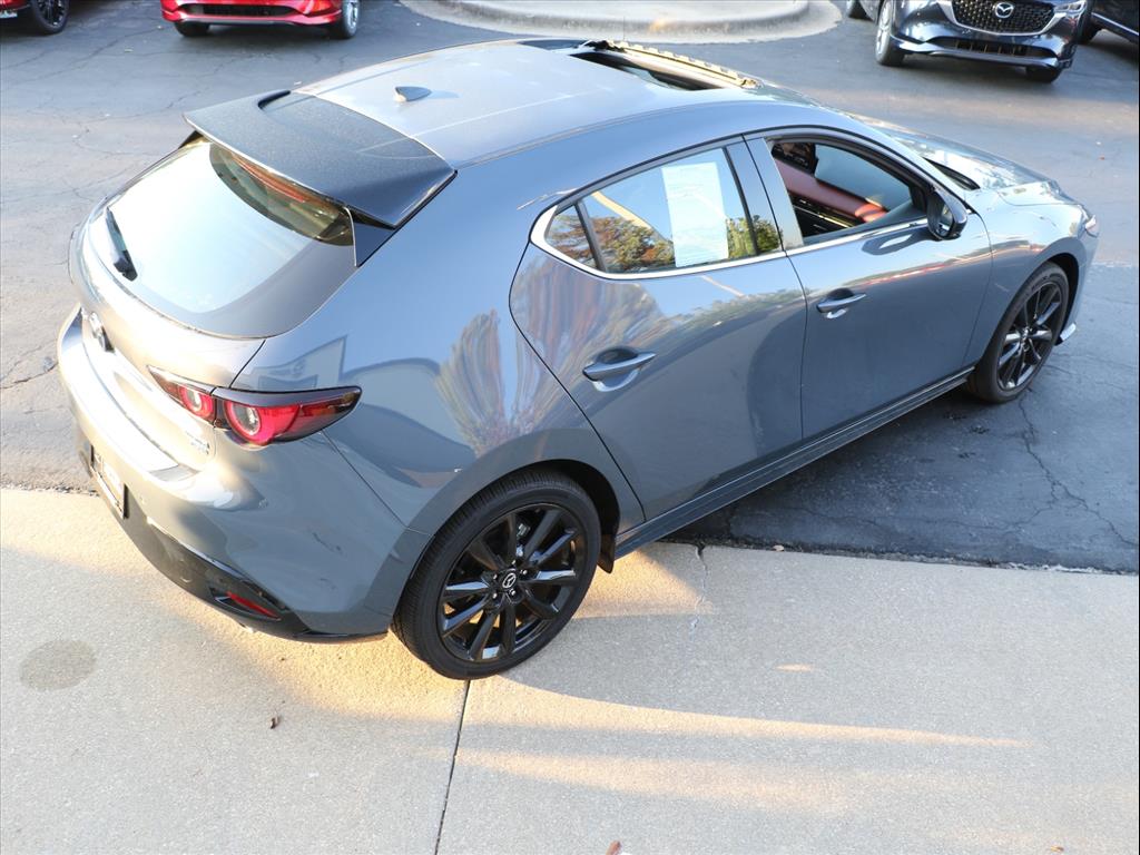2025 Mazda Mazda3 Hatchback 2.5 Turbo Premium Plus photo 4