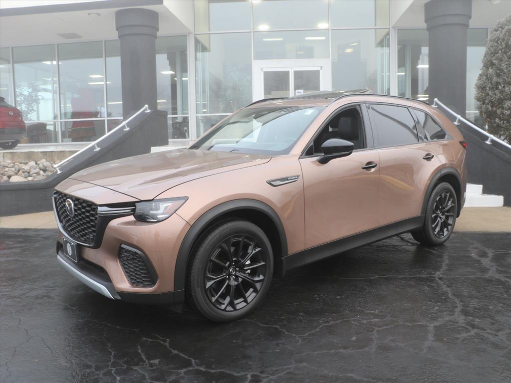 2025 Mazda CX-70 Premium Plus Package's photo