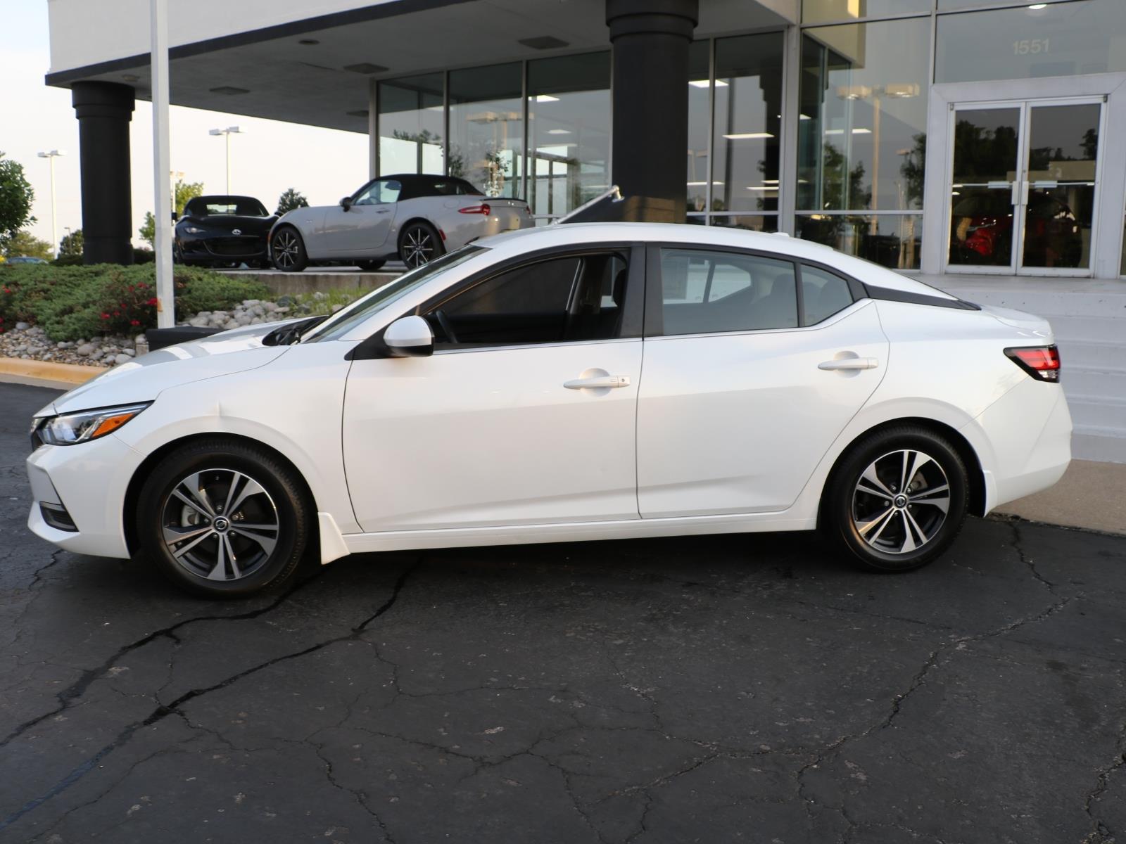 Used 2023 Nissan Sentra SV with VIN 3N1AB8CV1PY242884 for sale in Kansas City