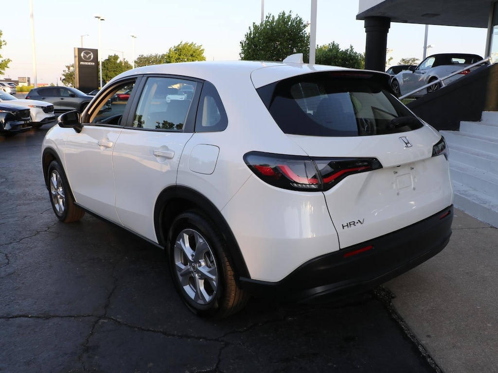 Used 2023 Honda HR-V LX 2WD SUV