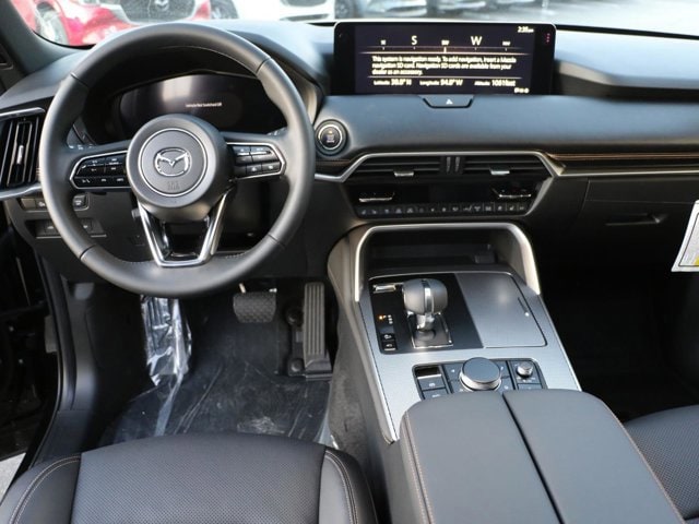 2026 Mazda CX-70 Premium Package - Photo 12