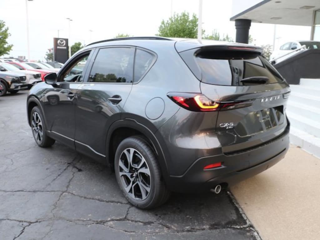 New 2026 Mazda CX-5 2.5 S Preferred AWD Sport Utility