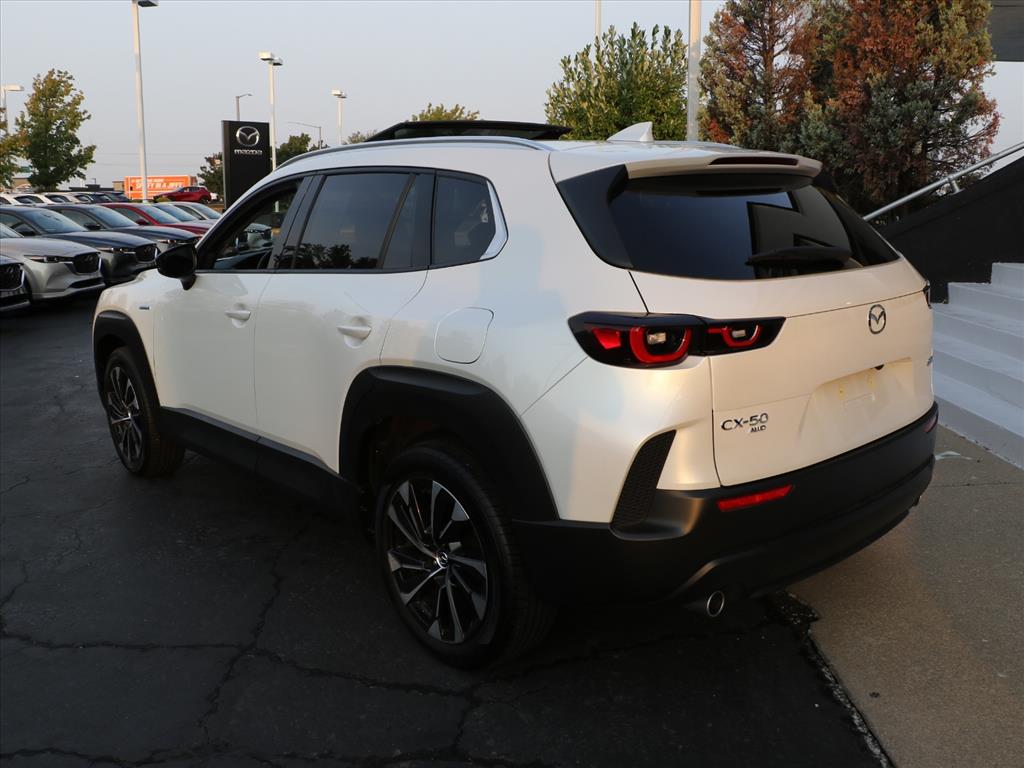 2025 Mazda CX-50 Premium Plus photo 3