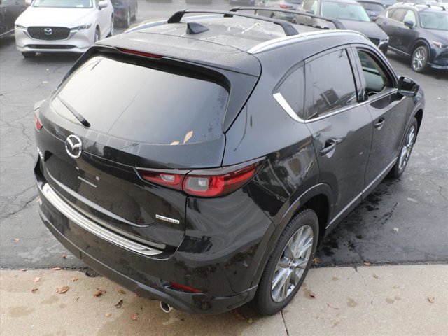 2025 Mazda CX-5 S Premium Plus package - Photo 4