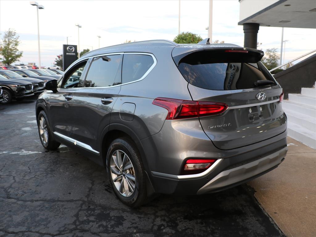 2020 Hyundai Santa Fe SEL photo 3