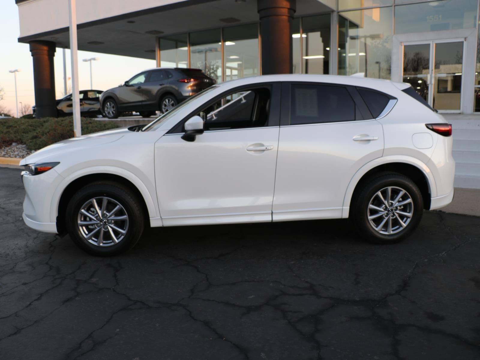 Used 2025 Mazda CX-5 S Select Package with VIN JM3KFBBL7S0712610 for sale in Kansas City