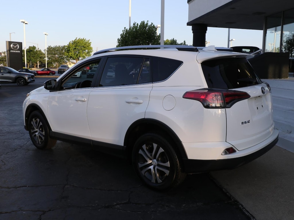 Used 2016 Toyota RAV4 LE SUV