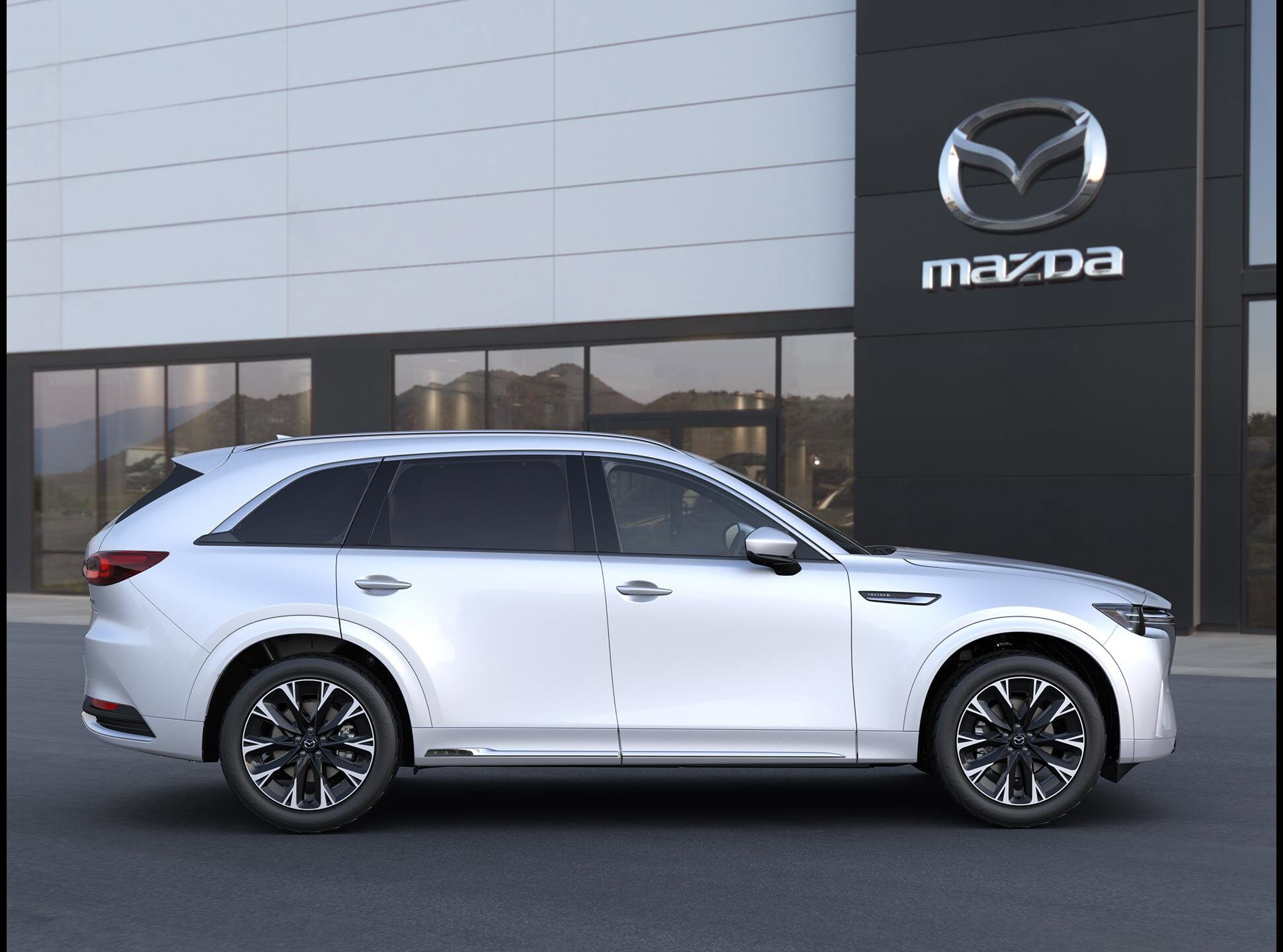 2026 Mazda CX-90 Premium Plus photo 4