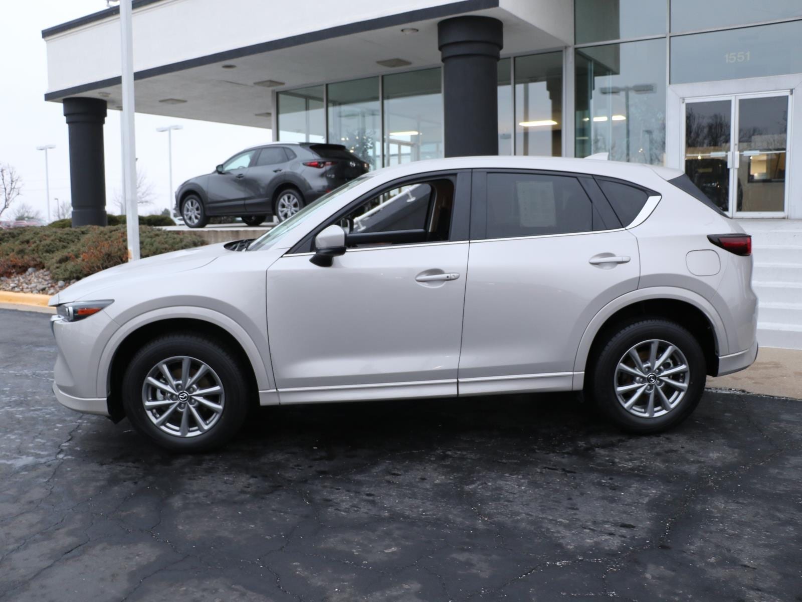 Certified 2025 Mazda CX-5 S Select Package with VIN JM3KFBBL7S0683805 for sale in Kansas City