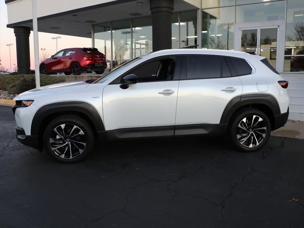 2025 Mazda CX-50 Premium Plus photo 2