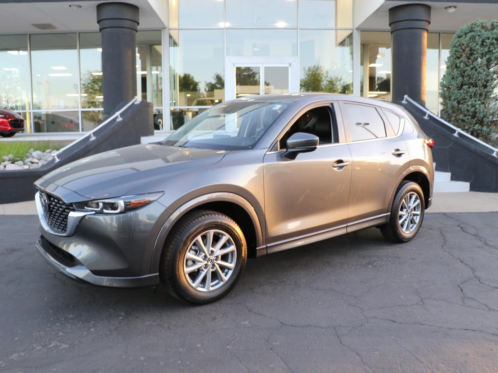2025 Mazda CX-5 S Preferred package Auto AWD's photo