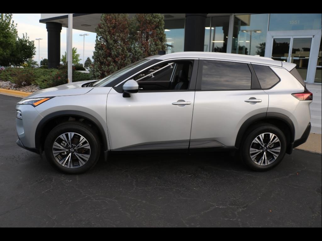Used 2023 Nissan Rogue SV with VIN JN8BT3BB7PW360684 for sale in Kansas City
