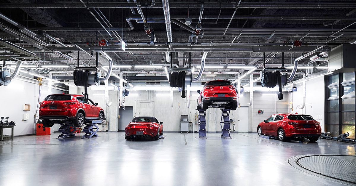 MAZDA Service Center Interior.jpg