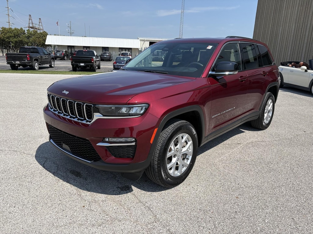 Used 2023 Jeep Grand Cherokee Limited Sport Utility Vehicle