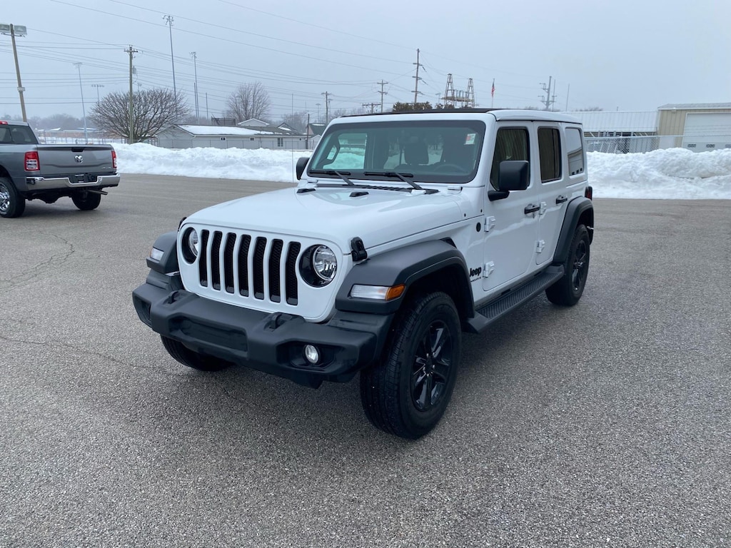 Used 2023 Jeep Wrangler JL Unlimited Sport Altitude Sport Utility Vehicle