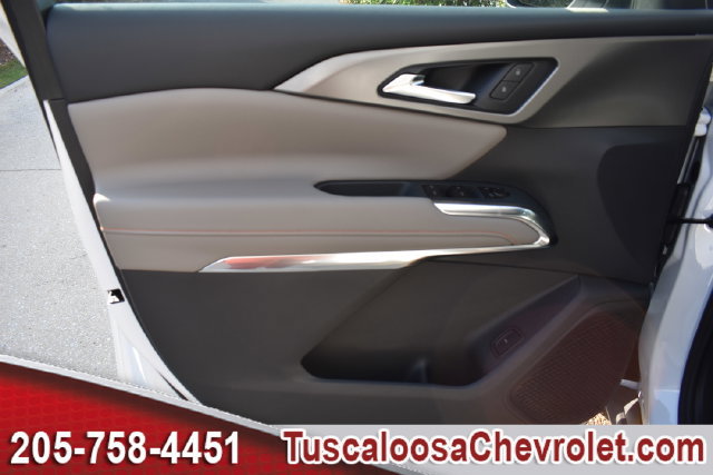 2027 Chevrolet Traverse LT - Photo 14