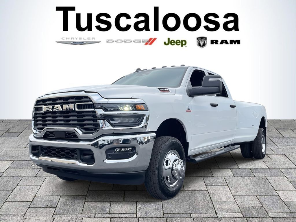 2026 RAM 3500 Tradesman - Photo 3