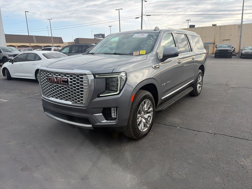 Used 2021 GMC Yukon XL Denali SUV