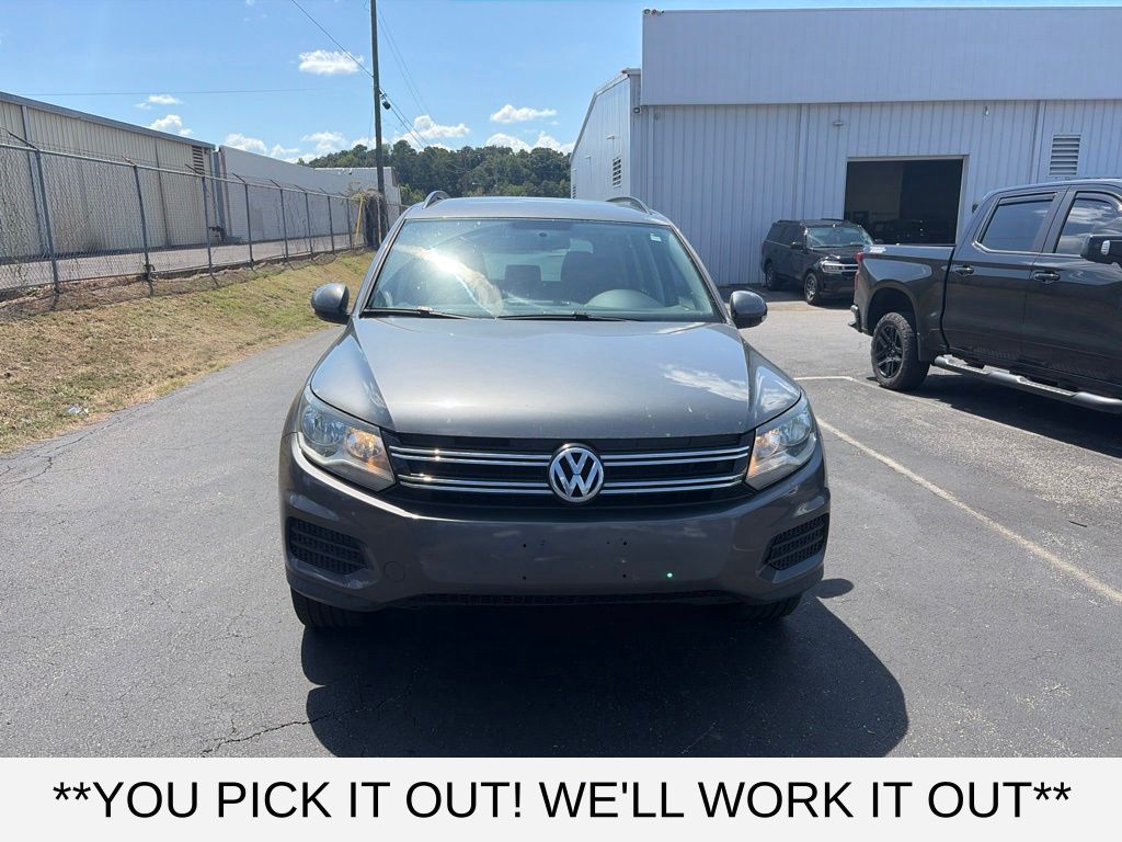 Used 2015 Volkswagen Tiguan SE with VIN WVGAV7AX6FW609413 for sale in Tuscaloosa, AL