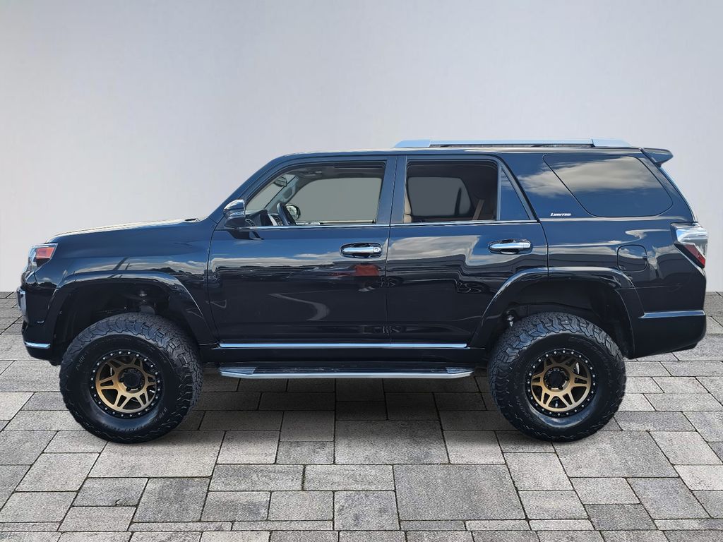 2021 Toyota 4Runner Limited photo 4