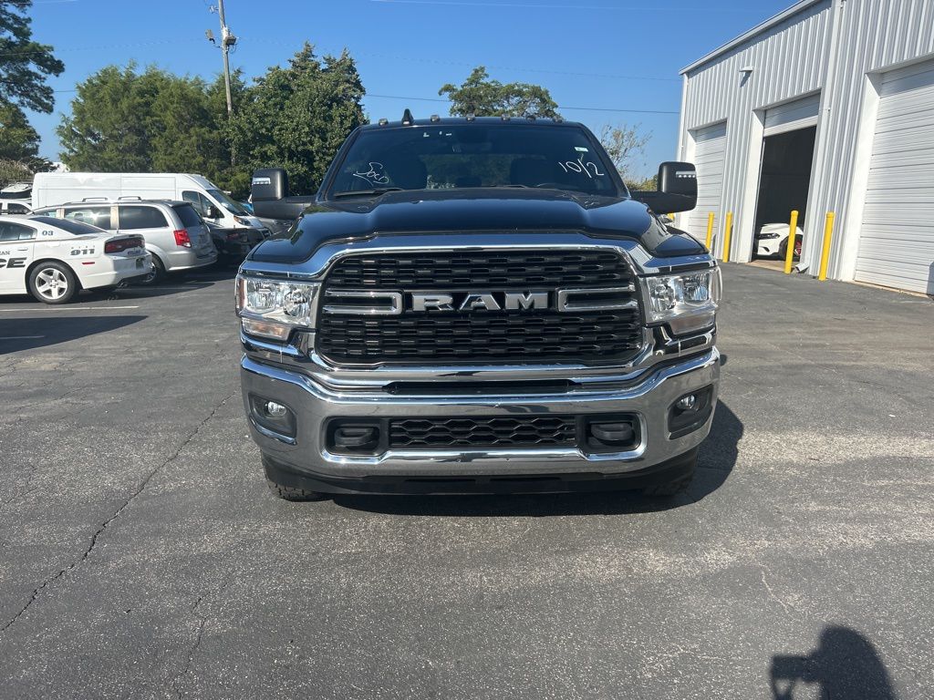 2024 Ram 3500 Big Horn photo 2
